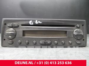 Used Radio Fiat Ducato Price € 60,50 Inclusive VAT offered by van Deijne Onderdelen Uden B.V.