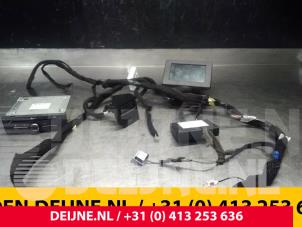 Usados Kit de navegación Renault Master IV (FV) 2.3 dCi 145 16V FWD Precio € 484,00 IVA incluido ofrecido por van Deijne Onderdelen Uden B.V.