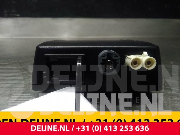 Używane Modul nawigacji Mercedes Vito (447.6) 1.6 109 CDI 16V Cena € 48,40 Z VAT oferowane przez van Deijne Onderdelen Uden B.V.