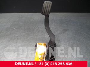 Used Accelerator pedal Ford S-Max Price € 25,00 Margin scheme offered by van Deijne Onderdelen Uden B.V.