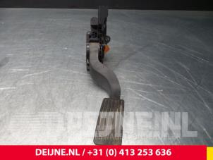 Used Accelerator pedal Citroen Jumper (U9) 3.0 HDi 160 Euro 4 Price on request offered by van Deijne Onderdelen Uden B.V.