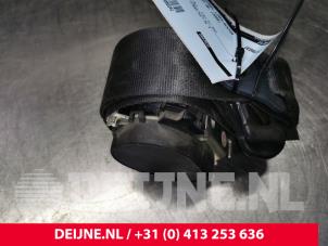 Used Rear seatbelt, left Citroen Jumpy (G9) 2.0 HDI 120 16V Price € 90,75 Inclusive VAT offered by van Deijne Onderdelen Uden B.V.