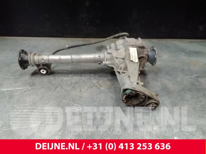Begagnade Främre differential Volkswagen Touareg Pris € 250,00 Marginaltabell erbjuds av van Deijne Onderdelen Uden B.V.