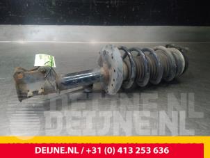 Used Front shock absorber rod, right Peugeot Bipper (AA) 1.3 HDI Price € 48,40 Inclusive VAT offered by van Deijne Onderdelen Uden B.V.