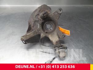 Usagé Joint avant droit Fiat Scudo (270) 2.0 D Multijet 4x4 Prix € 60,50 Prix TTC proposé par van Deijne Onderdelen Uden B.V.