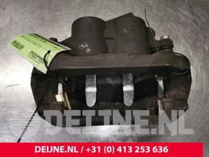 Used Front brake calliper, left Mercedes Viano Price on request offered by van Deijne Onderdelen Uden B.V.