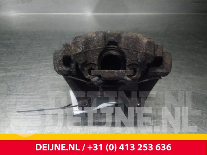 Gebrauchte Bremszange links vorne Fiat Doblo (263) 2.0 D Multijet Preis € 18,15 Mit Mehrwertsteuer angeboten von van Deijne Onderdelen Uden B.V.