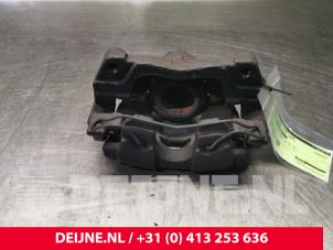 Used Front brake calliper, left Renault Laguna Price € 20,00 Margin scheme offered by van Deijne Onderdelen Uden B.V.