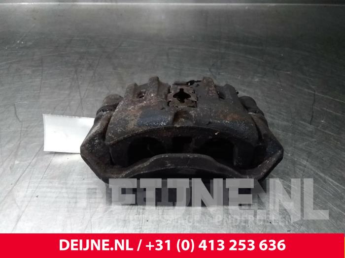 Gebrauchte Bremszange rechts vorne Iveco Daily Preis € 36,30 Mit Mehrwertsteuer angeboten von van Deijne Onderdelen Uden B.V.