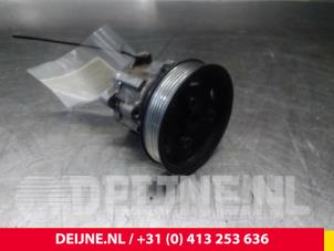 Usagé Pompe de direction Audi A4 Prix € 25,00 Règlement à la marge proposé par van Deijne Onderdelen Uden B.V.