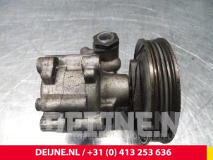 Used Power steering pump Fiat Doblo Price € 60,50 Inclusive VAT offered by van Deijne Onderdelen Uden B.V.