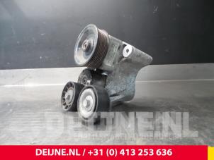 Gebrauchte Lenkkraftverstärker Pumpe Iveco New Daily Preis € 60,50 Mit Mehrwertsteuer angeboten von van Deijne Onderdelen Uden B.V.