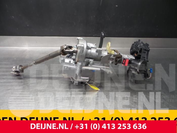 Steering column from a Renault Kangoo Express (FW) 1.5 dCi 110 2015
