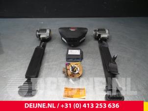 Used Airbag set + module Fiat Doblo Cargo (263) 1.3 MJ 16V DPF Euro 5 Price € 363,00 Inclusive VAT offered by van Deijne Onderdelen Uden B.V.
