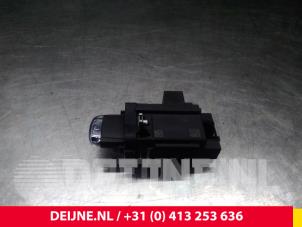 Used Ignition lock + key Audi A5 Sportback (8TA) 2.0 TFSI 16V Price € 35,00 Margin scheme offered by van Deijne Onderdelen Uden B.V.