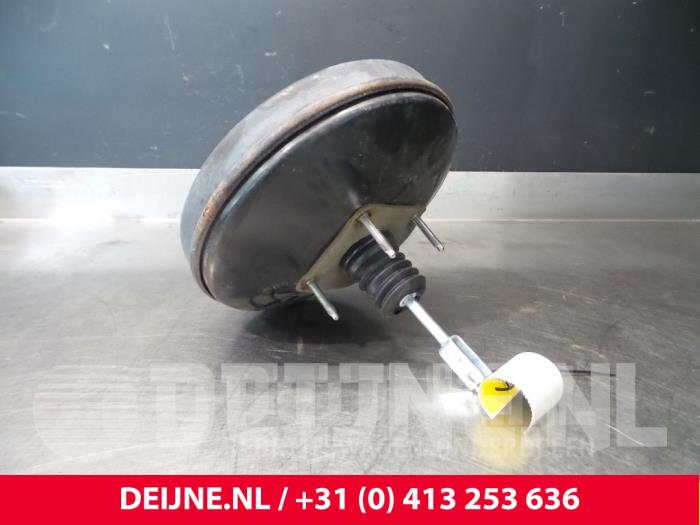 Usados Servofreno Iveco Daily Precio € 72,60 IVA incluido ofrecido por van Deijne Onderdelen Uden B.V.