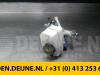 Glówny cylinder hamulcowy z Mercedes-Benz Sprinter 3,5t (907.6/910.6) 311 CDI 2.1 D FWD 2018