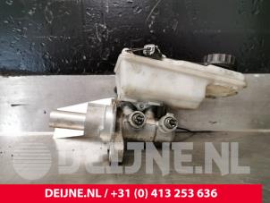 Usagé Cylindre de frein principal Renault Kangoo Express (FW) 1.5 dCi 75 FAP Prix € 24,20 Prix TTC proposé par van Deijne Onderdelen Uden B.V.