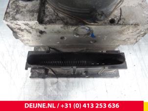 Bloc ABS d'un Ford Transit 2012