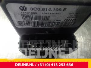 Gebrauchte ABS Pumpe Volkswagen Passat Preis € 80,00 Margenregelung angeboten von van Deijne Onderdelen Uden B.V.