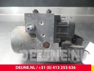 Gebrauchte ABS Pumpe Fiat Scudo (220Z) 2.0 JTD Preis € 90,75 Mit Mehrwertsteuer angeboten von van Deijne Onderdelen Uden B.V.
