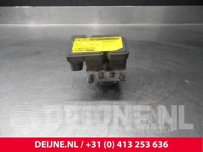 Usagé Bloc ABS Fiat Doblo Prix € 121,00 Prix TTC proposé par van Deijne Onderdelen Uden B.V.