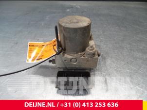 Used ABS pump Renault Trafic Price € 181,50 Inclusive VAT offered by van Deijne Onderdelen Uden B.V.