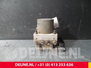 Gebrauchte ABS Pumpe Renault Trafic Preis € 181,50 Mit Mehrwertsteuer angeboten von van Deijne Onderdelen Uden B.V.