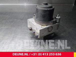 Used ABS pump Toyota HiAce II 2.5 D4-D 117 Price € 121,00 Inclusive VAT offered by van Deijne Onderdelen Uden B.V.