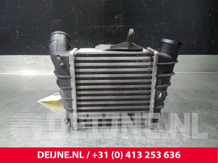 Usados Intercooler Volkswagen Polo IV (9N1/2/3) 1.9 TDI 100 Precio € 20,00 Norma de margen ofrecido por van Deijne Onderdelen Uden B.V.