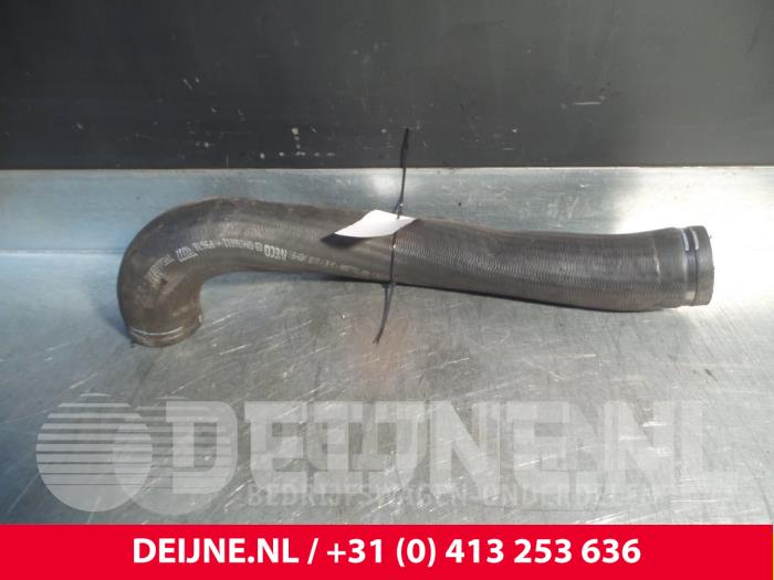 Gebrauchte Intercooler Schlauch Iveco New Daily Preis € 18,15 Mit Mehrwertsteuer angeboten von van Deijne Onderdelen Uden B.V.