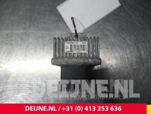 Used Cooling fin relay Renault Kangoo Express (FW) 1.5 dCi 75 FAP Price € 24,20 Inclusive VAT offered by van Deijne Onderdelen Uden B.V.