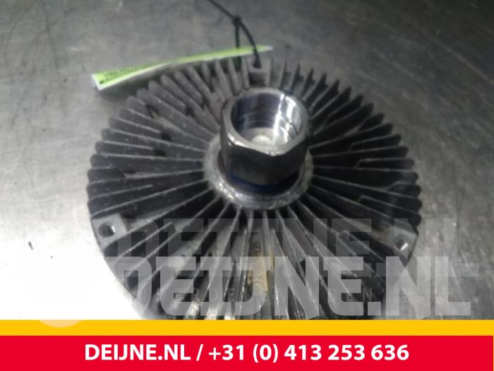 Gebrauchte RI Scheibe Intelligent Renault Master Preis € 60,50 Mit Mehrwertsteuer angeboten von van Deijne Onderdelen Uden B.V.