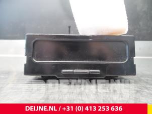 Used On-board computer Peugeot Boxer Price € 36,30 Inclusive VAT offered by van Deijne Onderdelen Uden B.V.