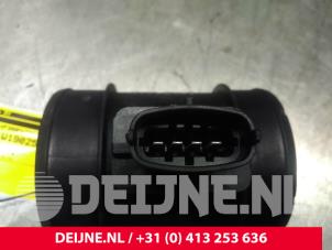 Usados Medidor de masa de aire Peugeot Bipper (AA) 1.3 HDI Precio € 12,10 IVA incluido ofrecido por van Deijne Onderdelen Uden B.V.