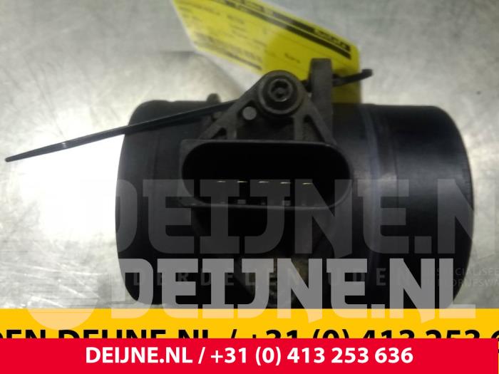 Begagnade Luftflödesmätare Audi A3 Pris € 14,00 Marginaltabell erbjuds av van Deijne Onderdelen Uden B.V.