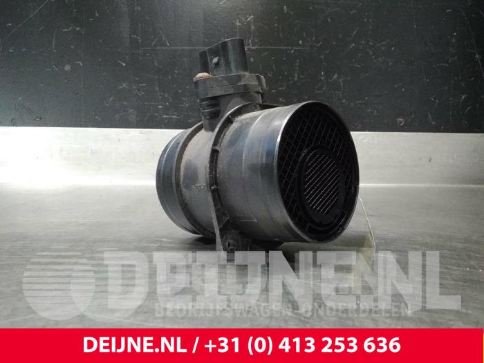 Begagnade Luftflödesmätare Audi A6 Pris € 17,00 Marginaltabell erbjuds av van Deijne Onderdelen Uden B.V.