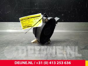 Used Airflow meter BMW 5-Serie Price on request offered by van Deijne Onderdelen Uden B.V.