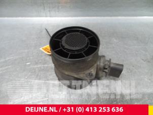 Used Airflow meter Mercedes Sprinter Price € 30,25 Inclusive VAT offered by van Deijne Onderdelen Uden B.V.