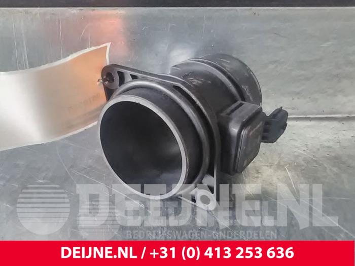 Begagnade Luftflödesmätare Opel Vivaro Pris € 48,40 Inklusive moms erbjuds av van Deijne Onderdelen Uden B.V.
