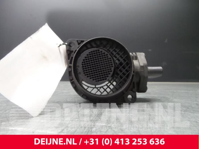 Usagé Débitmètre Volkswagen Golf V (1K1) Prix € 9,00 Règlement à la marge proposé par van Deijne Onderdelen Uden B.V.