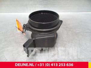 Used Airflow meter Peugeot 807 Price € 50,00 Margin scheme offered by van Deijne Onderdelen Uden B.V.