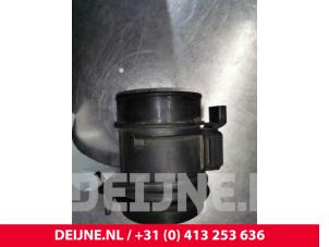 Used Airflow meter Renault Laguna Price € 25,00 Margin scheme offered by van Deijne Onderdelen Uden B.V.