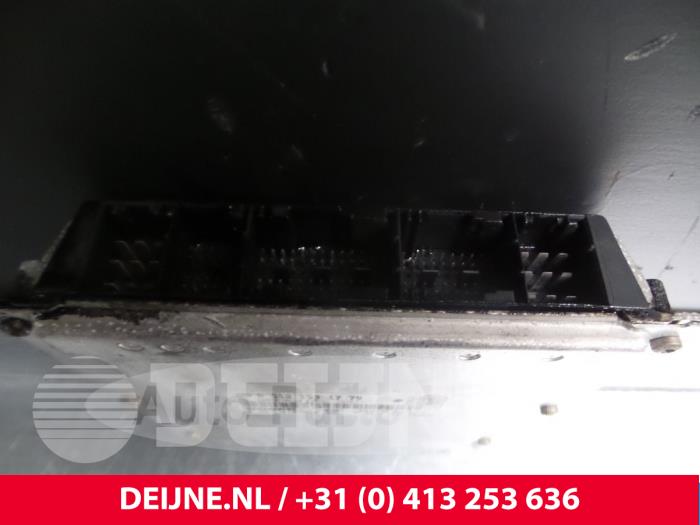 Used Engine management computer Mercedes ML-Klasse Price € 150,00 Margin scheme offered by van Deijne Onderdelen Uden B.V.