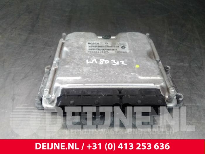 Used Engine management computer Chrysler Grand Voyager Price € 50,00 Margin scheme offered by van Deijne Onderdelen Uden B.V.