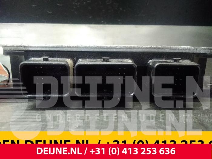 Used Engine management computer Dacia Logan Express (FS) 1.5 dCi 85 Price € 90,00 Margin scheme offered by van Deijne Onderdelen Uden B.V.