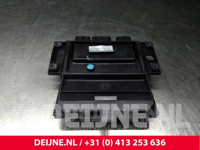 Used Engine management computer Nissan NV200 Price € 169,40 Inclusive VAT offered by van Deijne Onderdelen Uden B.V.