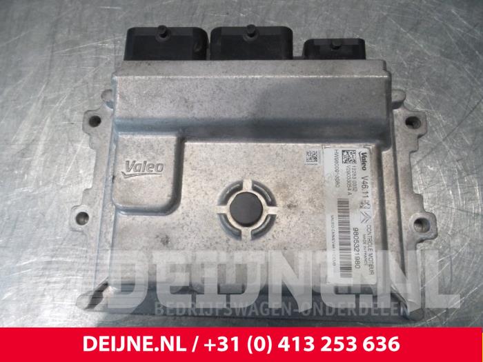 Engine management computer Peugeot 208 9805321980 0001405