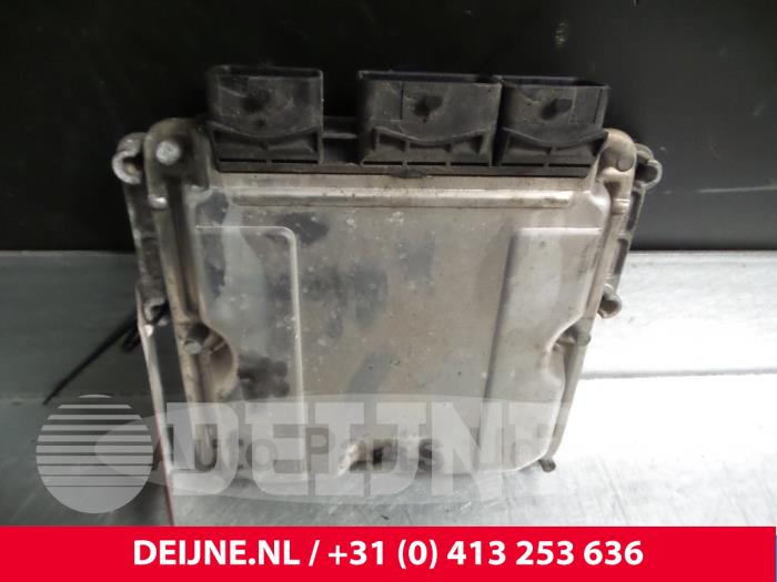 Used Engine management computer Peugeot 807 Price € 70,00 Margin scheme offered by van Deijne Onderdelen Uden B.V.