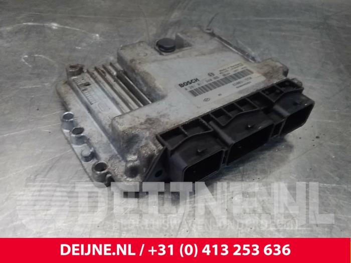 Used Engine management computer Renault Master Price € 242,00 Inclusive VAT offered by van Deijne Onderdelen Uden B.V.